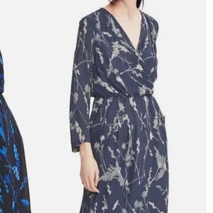 Banana Republic Blue Floral Dress Sz 4 chiffon